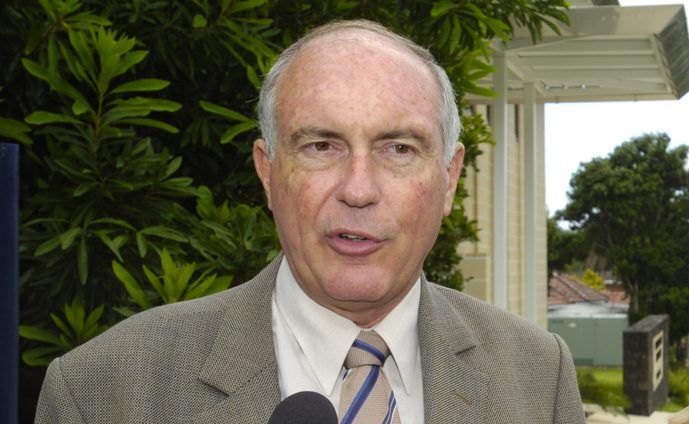 Minister Warren Truss Minister Warren Truss